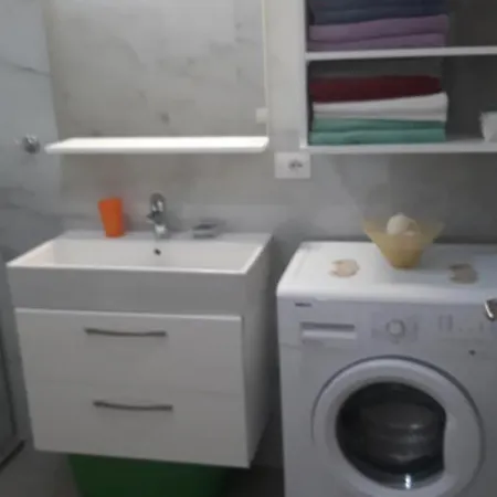 Menikos Apartment