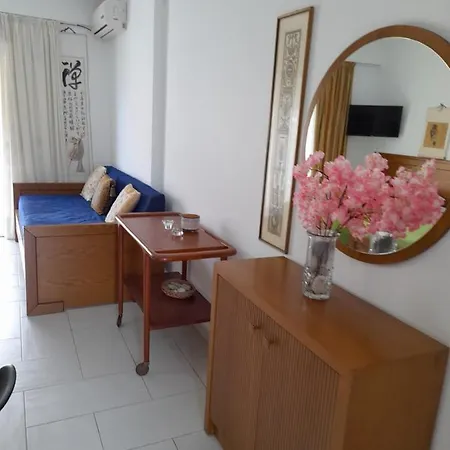 Apartment Menikos Himare