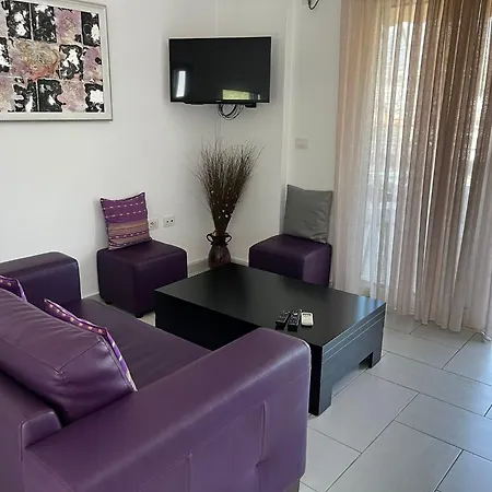 Apartment Menikos Himare