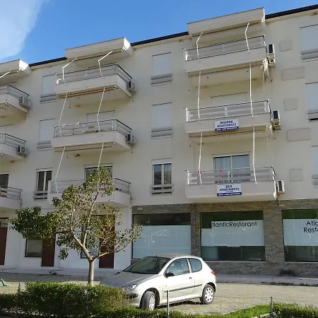 Apartment Menikos *