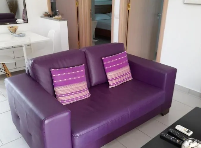 Appartamento Menikos *