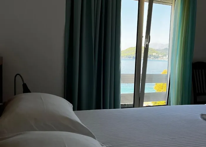 Menikos Appartement